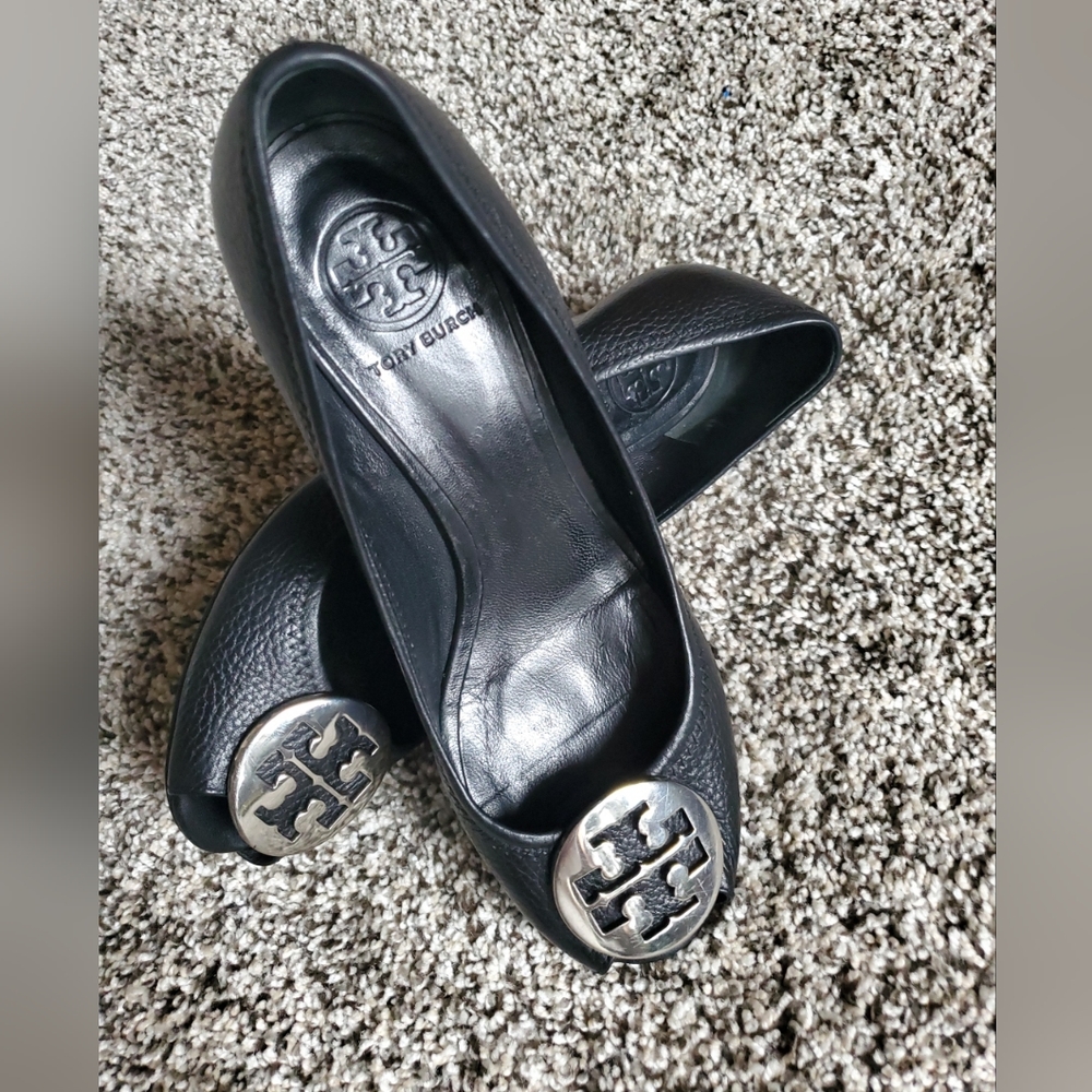 Tory Burch Julianne Peep Toe Pebble Leather Wedges